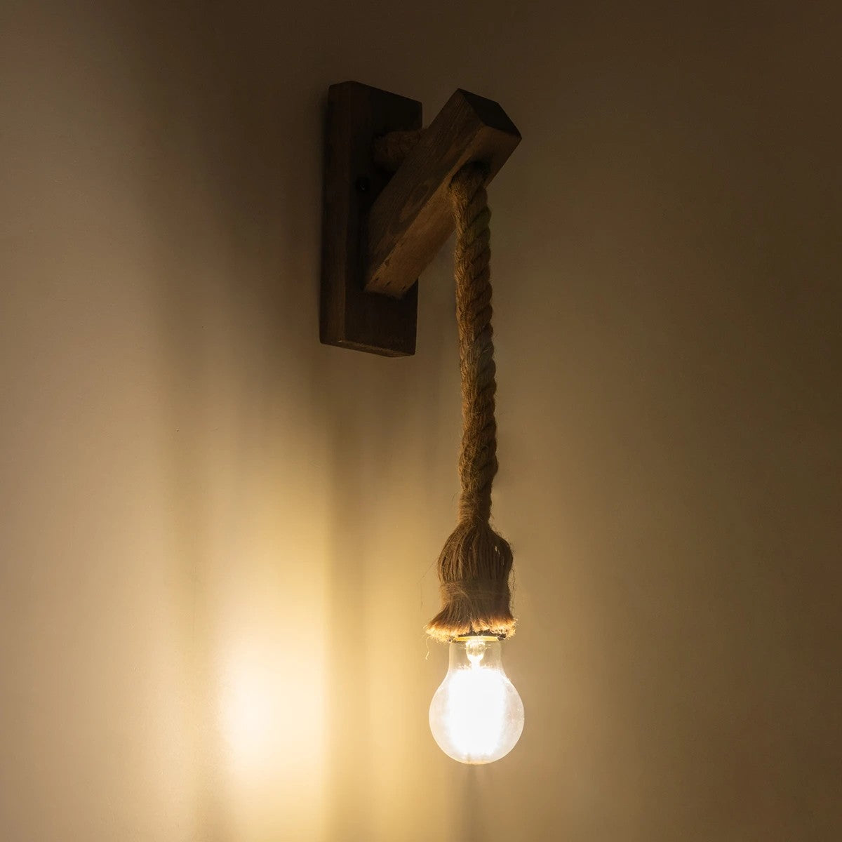 GLOBOSTAR® KENSI 00878 Boho Φωτιστικό Τοίχου - Απλίκα με Ντουί 1 x E27 AC 220-240V IP20 - Καφέ & Μπεζ - Μ7 x Π15 x Υ38cm - ledmania.gr