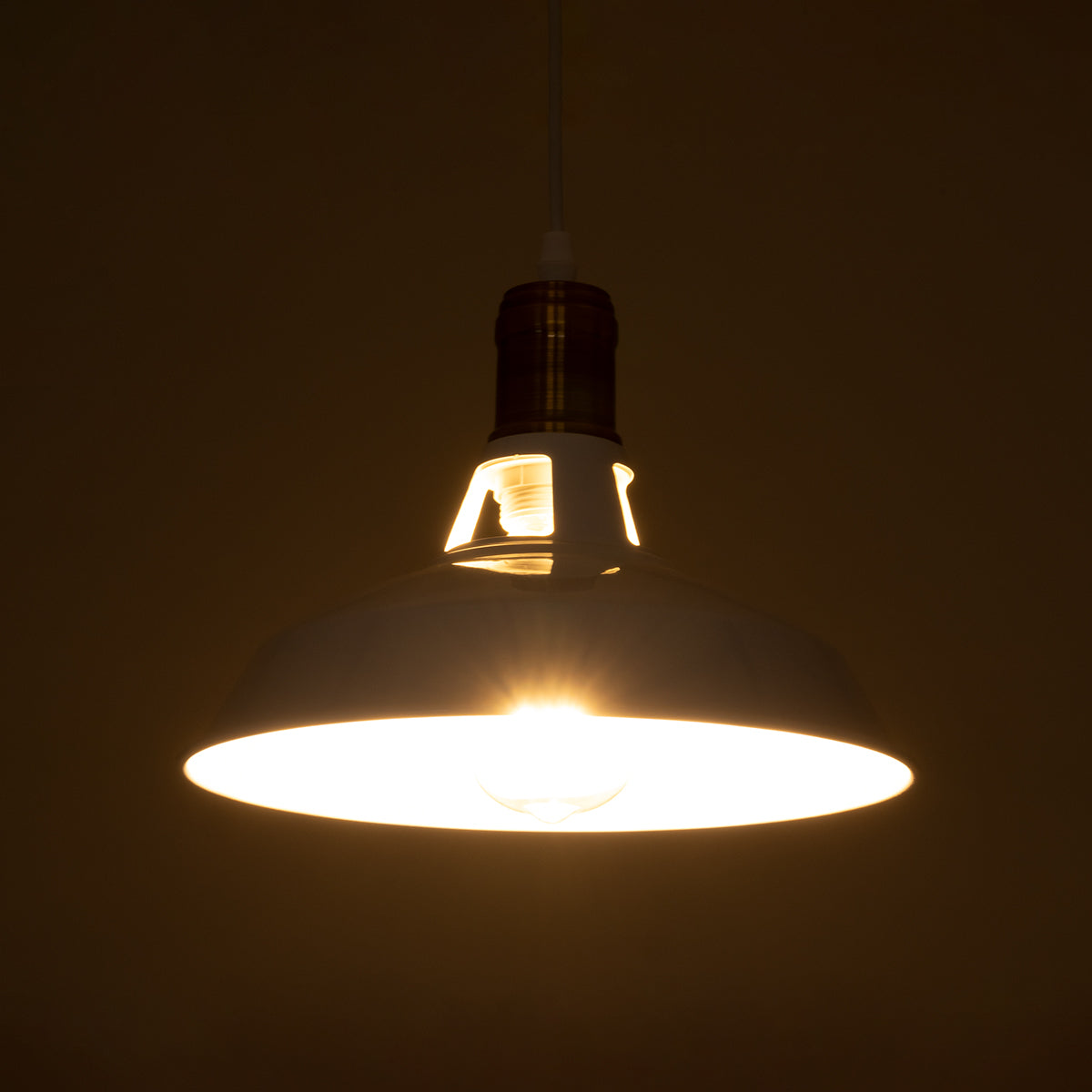 GLOBOSTAR® ANER 01072 Vintage Κρεμαστό Φωτιστικό Οροφής με Ντουί 1 x E27 AC 220-240V IP20 - Λευκό & Χρυσό - Μ27.5 x Π27.5 x Υ19cm