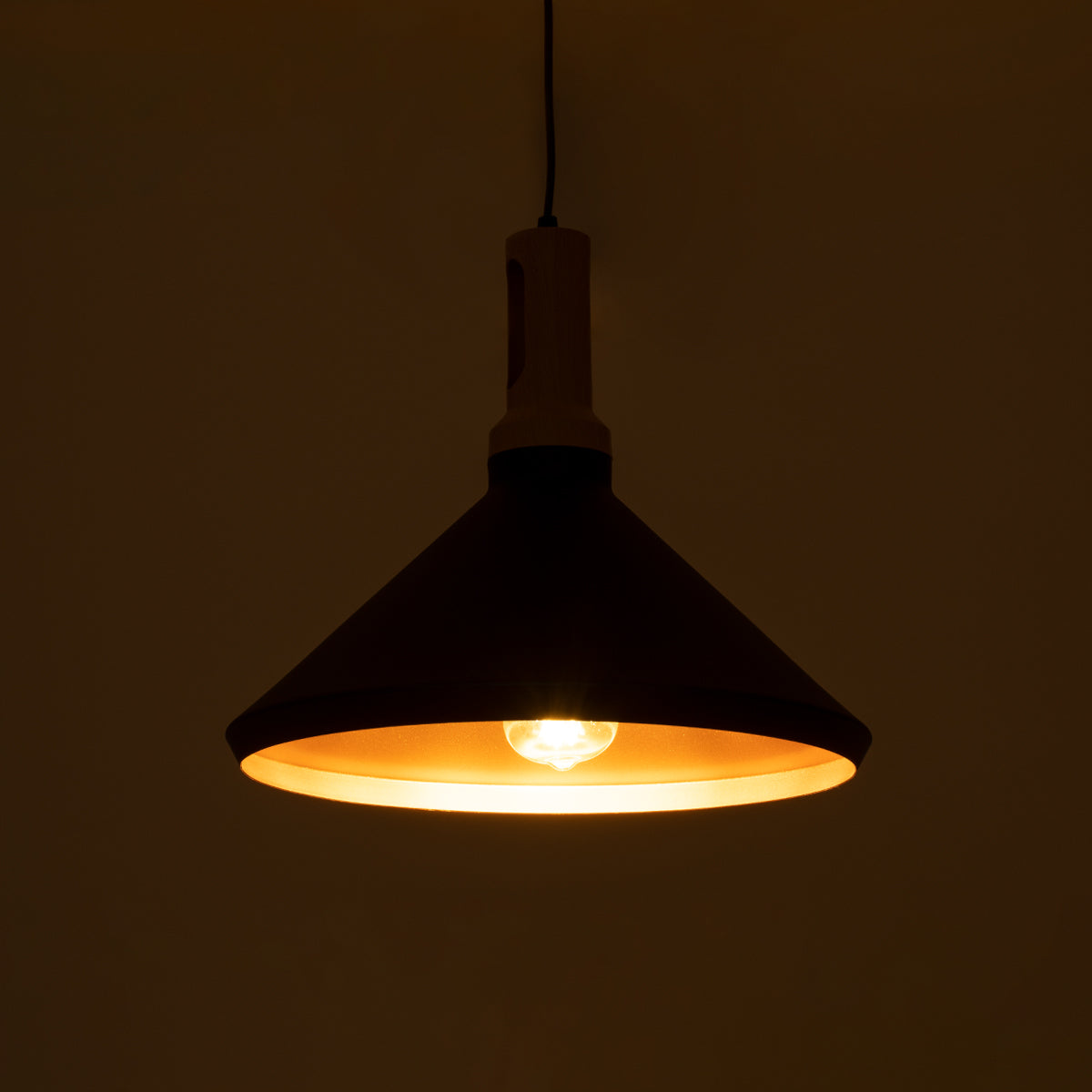GLOBOSTAR® CALYPSO 01334 Μοντέρνο Κρεμαστό Φωτιστικό Οροφής με Ντουί 3 x E27 AC 220-240V IP20 - Μαύρο & Μπρούτζινο - Μ110 x Π110 x Υ35cm - Σετ 3 Τεμαχίων