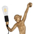GLOBOSTAR® APES 01806 Μοντέρνο Φωτιστικό Τοίχου - Απλίκα με Ντουί 1 x E27 AC 220-240V IP20 - Χρυσό & Μαύρο - Μ34 x Π31 x Υ61cm - ledmania.gr