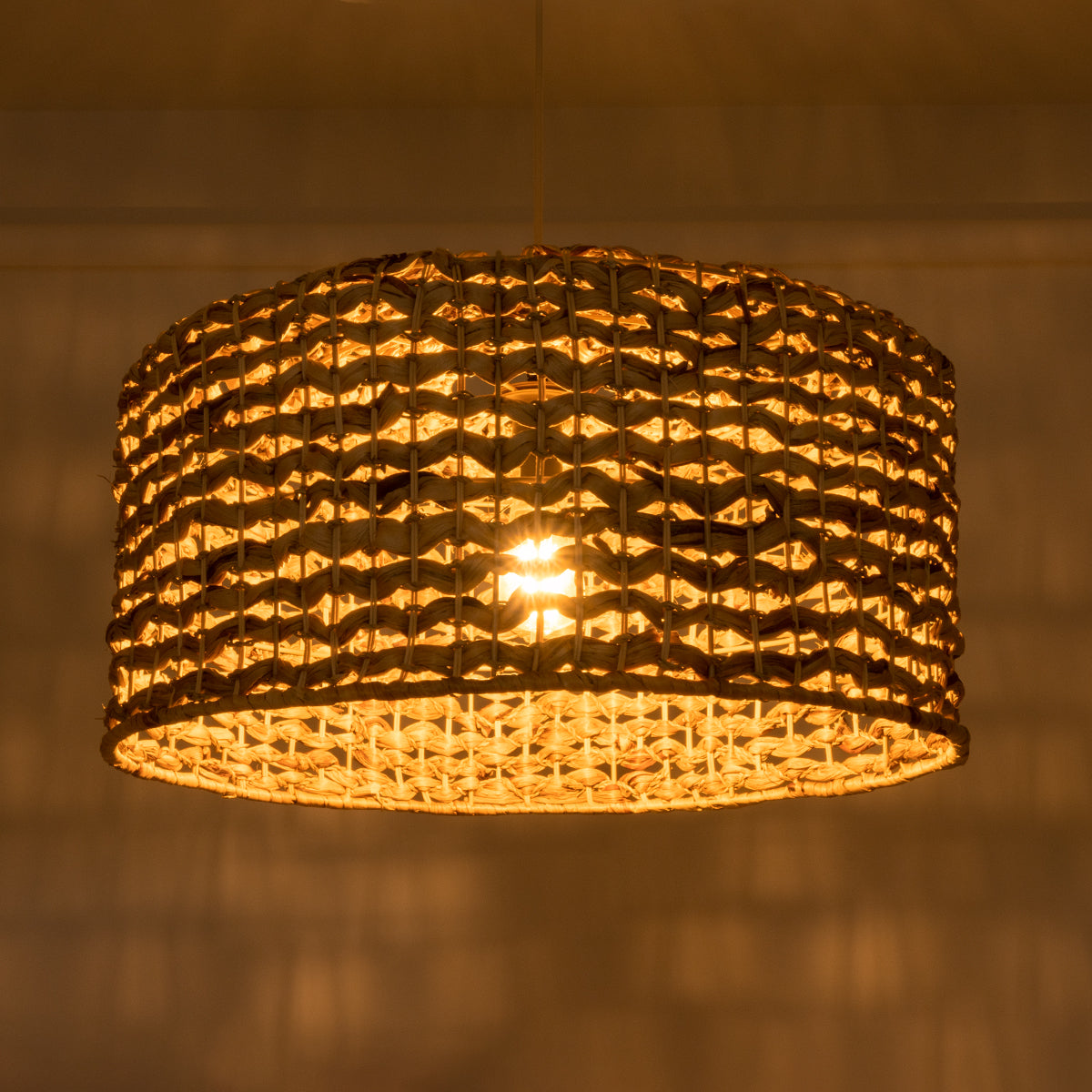 GloboStar® MANGATA 01849 Boho Κρεμαστό Φωτιστικό Καμπάνα Μονόφωτο 1 x E27 IP20 Καφέ Ξύλο - Μ60 x Π60 x Υ28cm - ledmania.gr