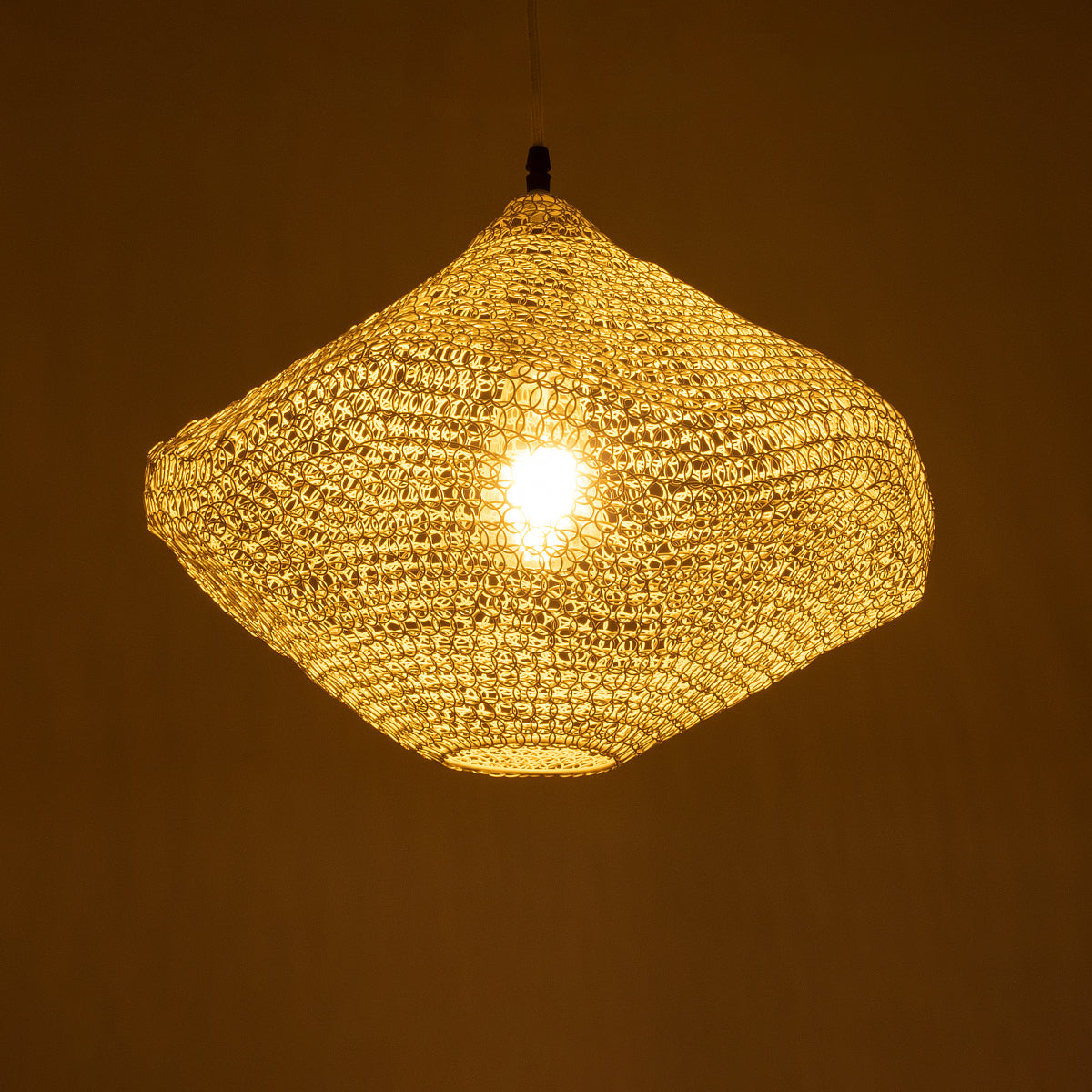 GloboStar® KENTUCKY 01862 Vintage Κρεμαστό Φωτιστικό Οροφής Μονόφωτο 1 x E27 AC220-240V IP20 - Φ40 x Υ30cm - Μπεζ Εκρού Μεταλλικό Πλέγμα - 5 Χρόνια Εγγύηση - ledmania.gr