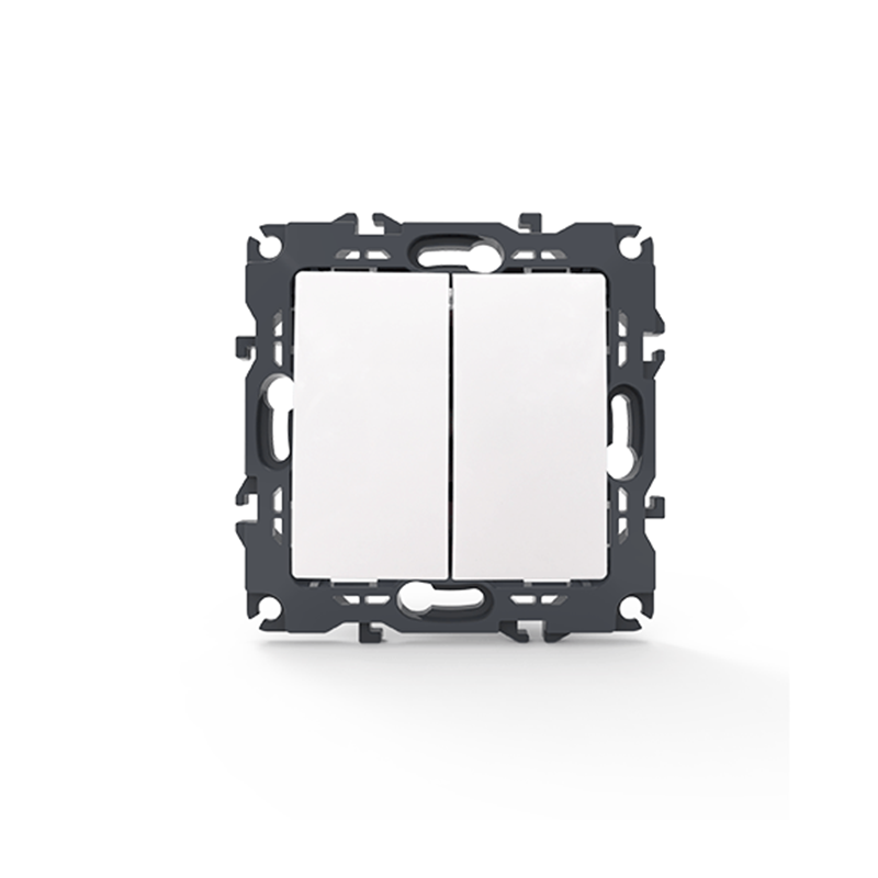 PRIME ΔΙΑΚΟΠΤΗΣ ΚΟΜΜΥΤΑΤΕΡ ΜΕ ΚΛΙΠ 1+1P 10AX 250VAC IP20 ΛΕΥΚΟΣ - ledmania.gr