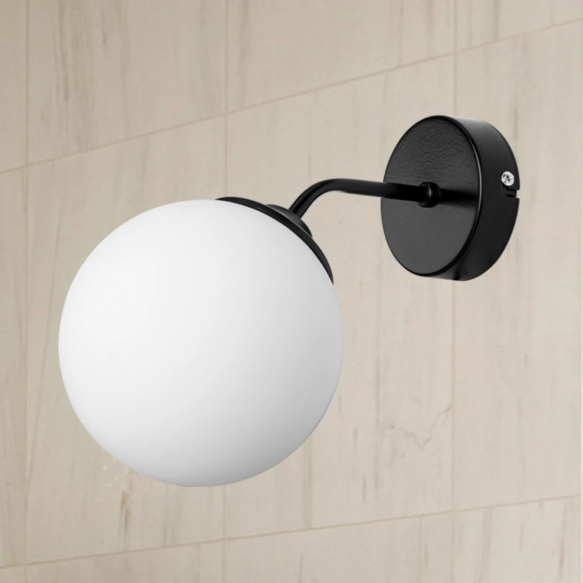 GloboStar® DALPH 203-0034 Vintage Επιτοίχιο Φωτιστικό Απλίκα Μονόφωτο 1 x E27 IP20 Μαύρο Μέταλλο με Λευκό Γυαλί - M15 x Π18 x Υ22.5cm - ledmania.gr