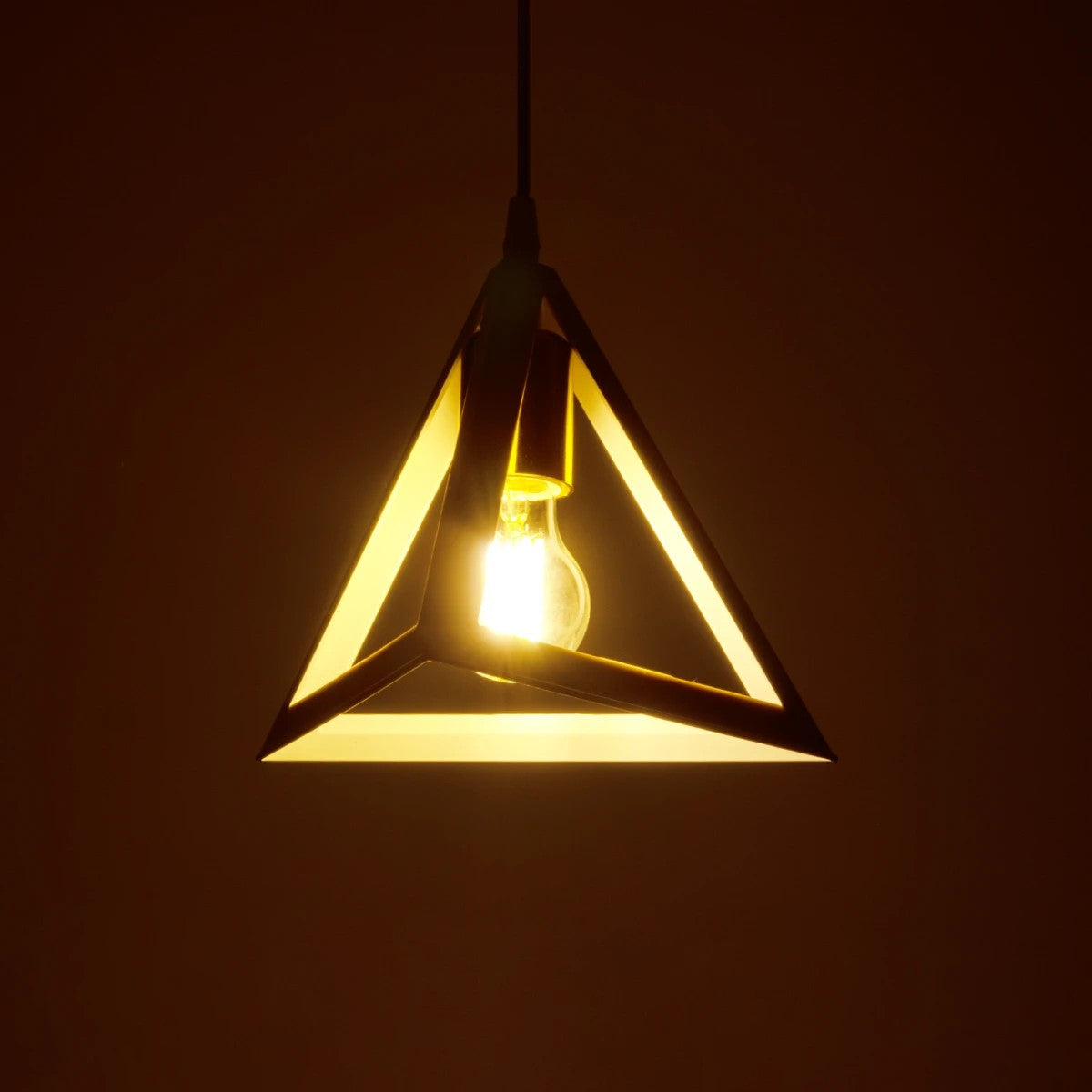 GLOBOSTAR® TRIANGLE 203-0165 Μοντέρνο Κρεμαστό Φωτιστικό Οροφής με Ντουί 1 x E27 AC 220-240V IP20 - Λευκό & Χάλκινο - Μ24 x Π24 x Υ22cm