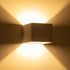 GLOBOSTAR® CIRCOA 60533 Μοντέρνο Φωτιστικό Τοίχου - Απλίκα LED 10W 1000lm 60° AC 220-240V Αδιάβροχο IP44 Θερμό Λευκό 2700K - Bridgelux COB Chip & TÜV SÜD Driver - Λευκό Ματ - Μ10 x Π8 x Υ10cm - 5 Χρόνια Εγγύηση