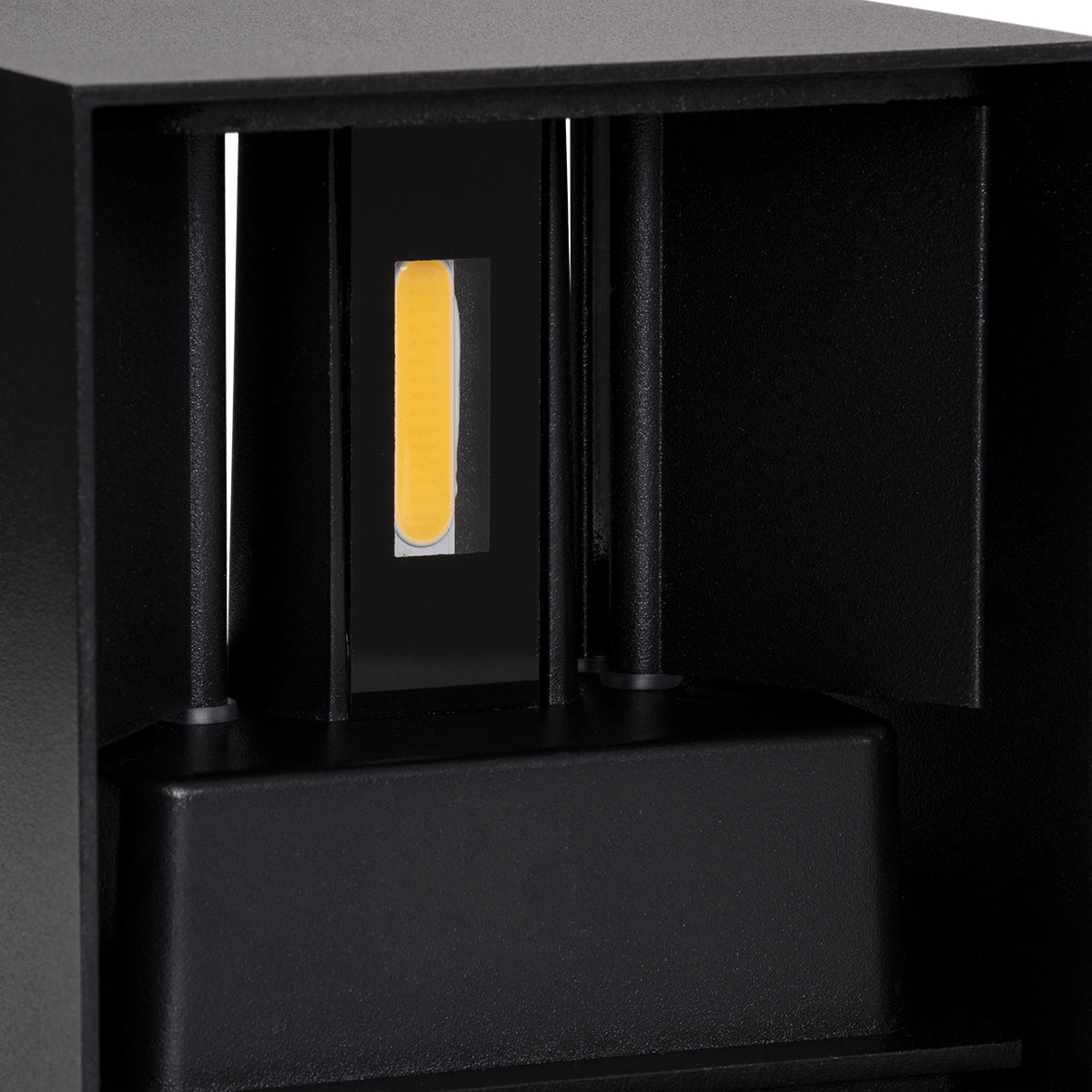 GLOBOSTAR® AXIS-S 60562 Μοντέρνο Φωτιστικό Τοίχου - Απλίκα LED 10W 1150lm 5°/60° AC 220-240V Αδιάβροχο IP65 Θερμό Λευκό 2700K - Bridgelux COB Chip & TÜV SÜD Driver - Μαύρο Ματ - Μ10 x Π10 x Υ10cm - 5 Χρόνια Εγγύηση