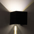 GLOBOSTAR® AXIS-S 60564 Μοντέρνο Φωτιστικό Τοίχου - Απλίκα LED 10W 1200lm 5°/60° AC 220-240V Αδιάβροχο IP65 Φυσικό Λευκό 4500K - Bridgelux COB Chip & TÜV SÜD Driver - Γκρι Ανθρακί Ματ - Μ10 x Π10 x Υ10cm - 5 Χρόνια Εγγύηση
