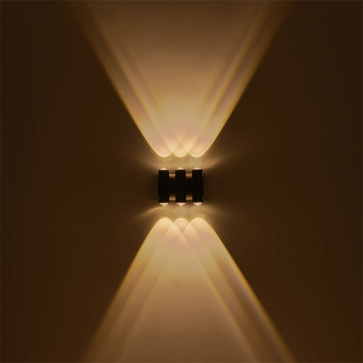 GLOBOSTAR® ARC 60680 Μοντέρνο Φωτιστικό Τοίχου - Απλίκα LED 12W 1500lm 30° AC 220-240V Αδιάβροχο IP65 Θερμό Λευκό 2700K - CREE XPE Chip & TÜV SÜD Driver - Μαύρο Ματ - Μ14 x Π4.8 x Υ11.5cm - 5 Χρόνια Εγγύηση - ledmania.gr