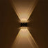 GLOBOSTAR® ARC 60680 Μοντέρνο Φωτιστικό Τοίχου - Απλίκα LED 12W 1500lm 30° AC 220-240V Αδιάβροχο IP65 Θερμό Λευκό 2700K - CREE XPE Chip & TÜV SÜD Driver - Μαύρο Ματ - Μ14 x Π4.8 x Υ11.5cm - 5 Χρόνια Εγγύηση - ledmania.gr