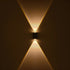 GLOBOSTAR® HIKARI 60685 Μοντέρνο Φωτιστικό Τοίχου - Απλίκα LED 4W 500lm 30° AC 220-240V Αδιάβροχο IP65 Θερμό Λευκό 2700K - CREE XPE Chip & TÜV SÜD Driver - Μαύρο Ματ - Μ6 x Π4 x Υ10.5cm - 5 Χρόνια Εγγύηση - ledmania.gr