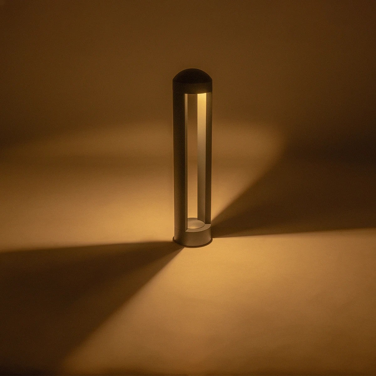 kelvo® GREMO KLV-101-0122 Φωτιστικό Κολωνάκι Κήπου LED 7W 875lm 45° AC 220-240V Αδιάβροχο IP65 Θερμό Λευκό 2700K - Bridgelux COB Chip & TÜV SÜD Driver - Γκρι Ανθρακί Ματ - Μ10.8 x Π10.8 x Υ50cm - 5 Χρόνια Εγγύηση