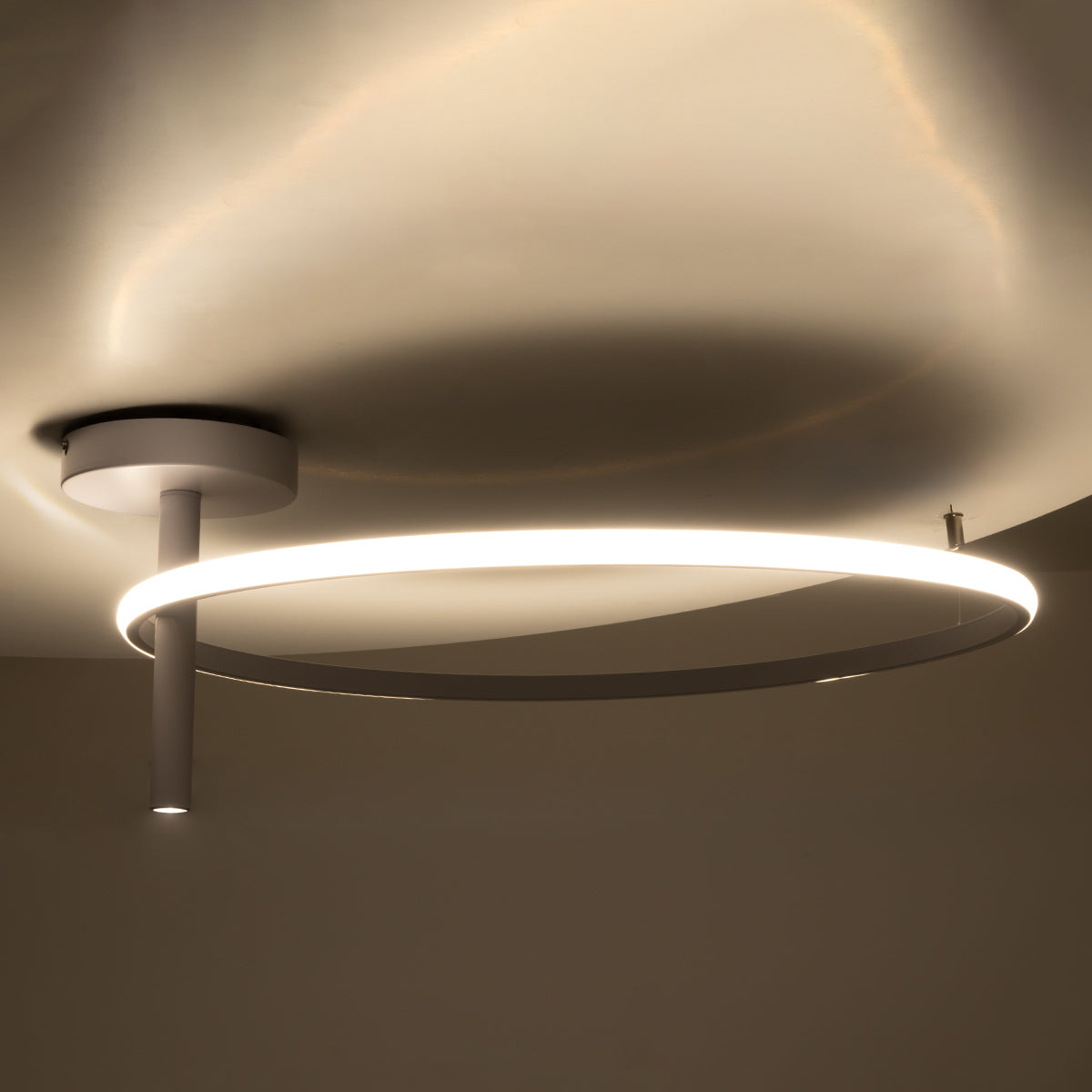 GloboStar® VERONA 61224 Φωτιστικό Οροφής Δαχτυλίδι-Κύκλος LED CCT 36W 4032lm 360° AC 220-240V - Εναλλαγή Φωτισμού μέσω Διακόπτη On/Off All In One Ψυχρό 6000k+Φυσικό 4500k+Θερμό 2700K Φ60 x Υ23cm - Λευκό - 3 Χρόνια Εγγύηση - ledmania.gr