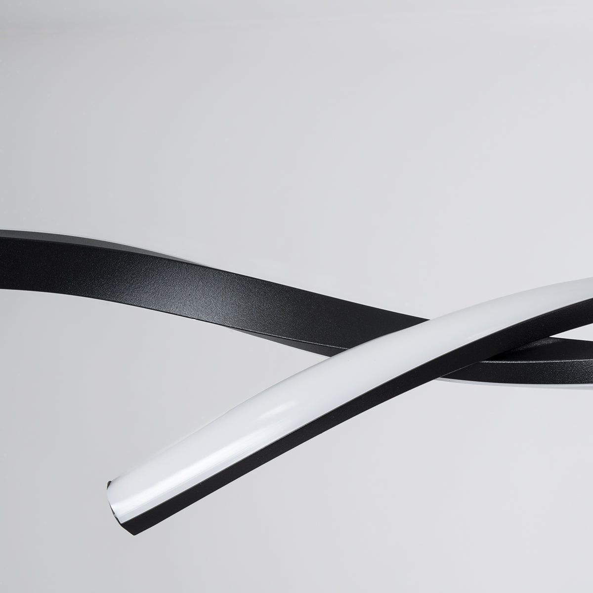 GLOBOSTAR® MORALES 61275 Μοντέρνο Κρεμαστό Φωτιστικό Οροφής LED 54W 6048lm 300° AC 220-240V IP20 Ρυθμιζόμενο Λευκό CCT με Χειριστήριο από 2700K έως 6000K Dimmable - Lumileds SMD Chip - Μαύρο Ματ - Μ90 x Π14 x Υ14cm - 3 Χρόνια Εγγύηση