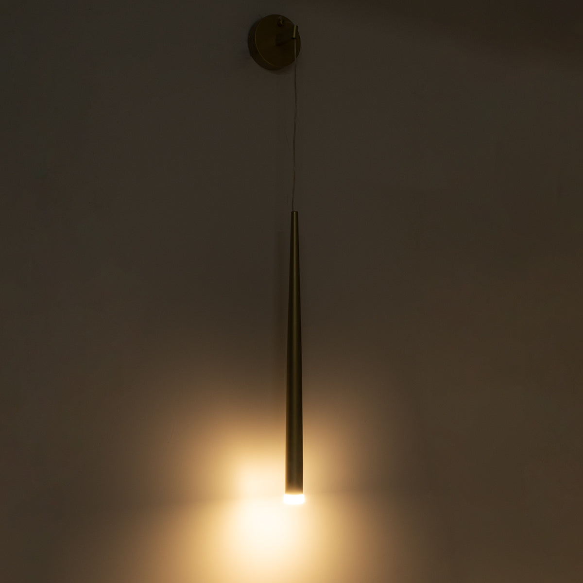 GloboStar® TEARS 61315 Φωτιστικό Τοίχου - Απλίκα Design LED CCT 3W 330lm 180° AC 220-240V - Εναλλαγή Φωτισμού μέσω Διακόπτη On/Off All In One Ψυχρό 6000k+Φυσικό 4500k+Θερμό 2700k Φ3.2 x Υ51.5cm - Μαύρο - 3 Years Warranty - ledmania.gr