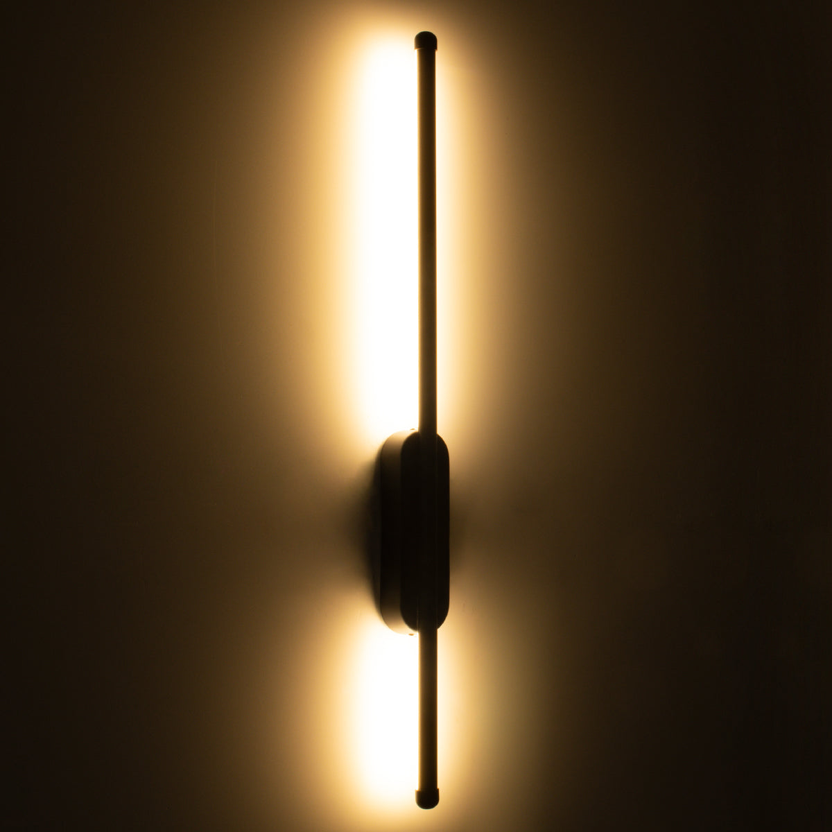 GloboStar® HARLEM 61332 Φωτιστικό Τοίχου - Απλίκα Design LED CCT 9W 1080lm 120° AC 220-240V - Εναλλαγή Φωτισμού μέσω Διακόπτη On/Off All In One Ψυχρό 6000k+Φυσικό 4500k+Θερμό 2700k Μ5 x Π4 x Υ60cm - Χρυσό - 3 Years Warranty - ledmania.gr