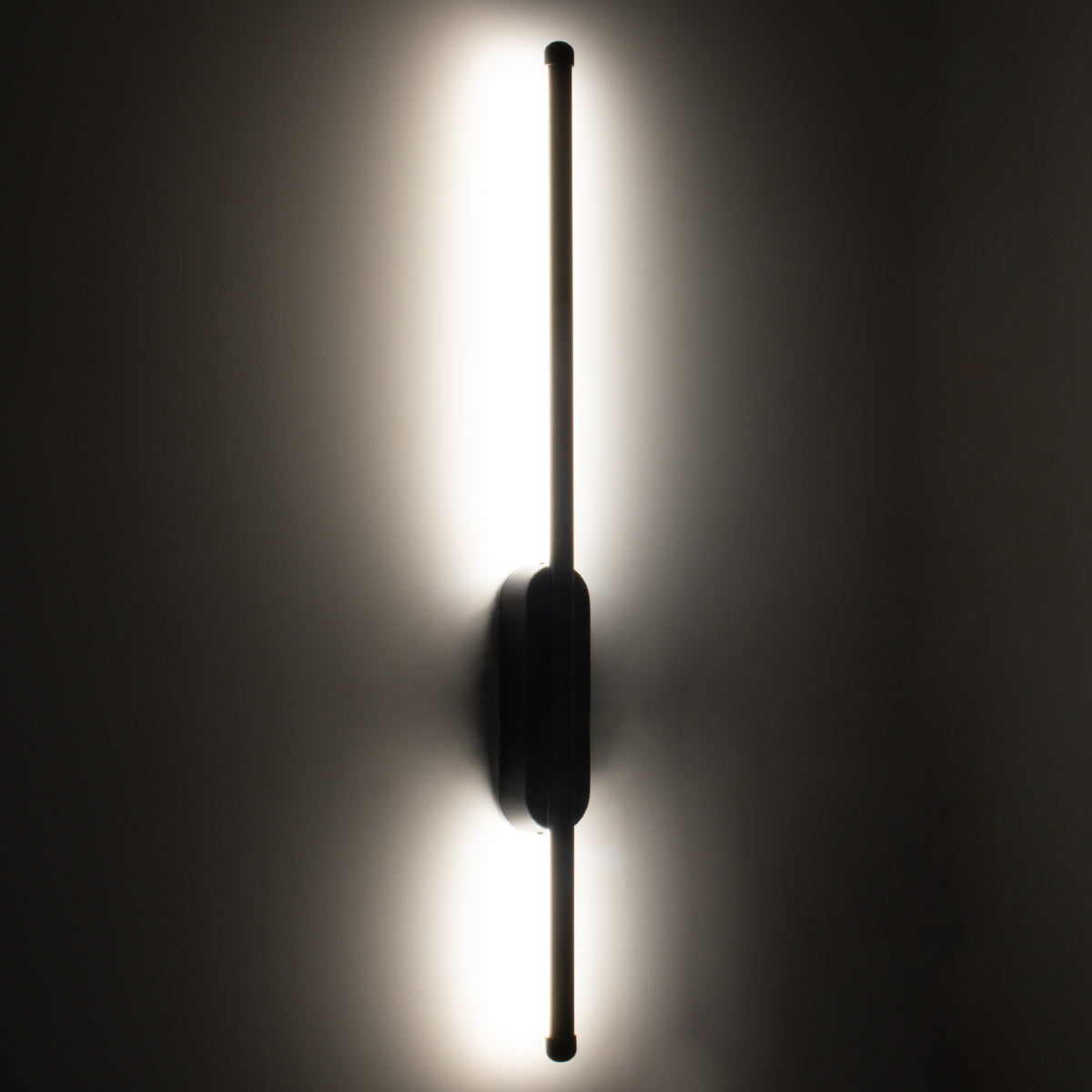 GloboStar® HARLEM 61332 Φωτιστικό Τοίχου - Απλίκα Design LED CCT 9W 1080lm 120° AC 220-240V - Εναλλαγή Φωτισμού μέσω Διακόπτη On/Off All In One Ψυχρό 6000k+Φυσικό 4500k+Θερμό 2700k Μ5 x Π4 x Υ60cm - Χρυσό - 3 Years Warranty - ledmania.gr