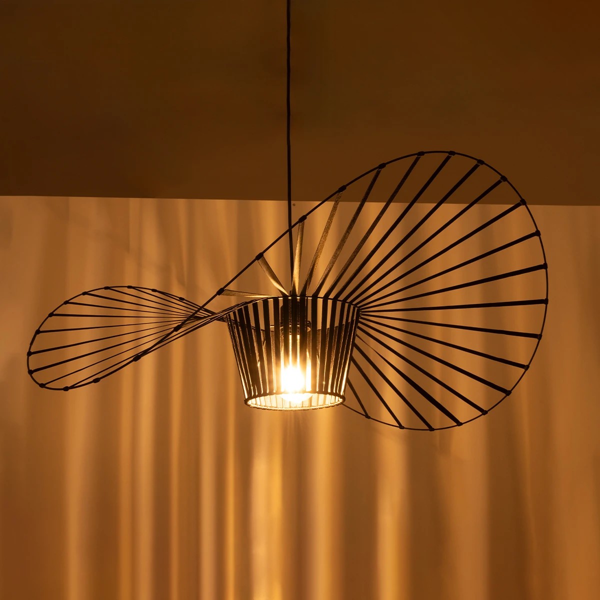 GloboStar® WIDOW 61466 Μοντέρνο Κρεμαστό Φωτιστικό Πλέγμα Μονόφωτο 1 x E27 IP20 Μαύρο Σχοινί με Μαύρο Σύρμα - Μ80 x Π80 x Υ30cm - ledmania.gr