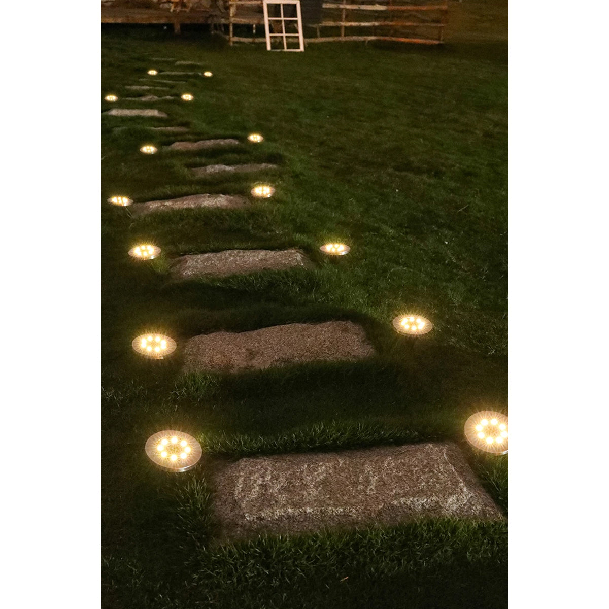 GloboStar® 71503 Αυτόνομο Ηλιακό Φωτιστικό Κήπου LED SMD 3W 170lm με Ενσωματωμένη Μπαταρία 600mAh - Φωτοβολταϊκό Πάνελ με Αισθητήρα Ημέρας-Νύχτας Αδιάβροχο IP65 Θερμό Λευκό 3000K - ledmania.gr