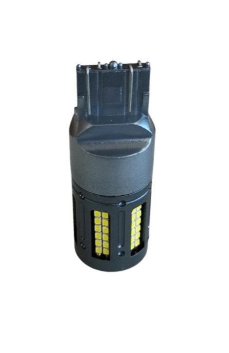 12V-30V-Φώτα αυτοκινήτου 6W 900 lm 84SMD 7443 T20 λαμπτήρας LED Canbus -Ψυχρο Λευκο - ledmania.gr