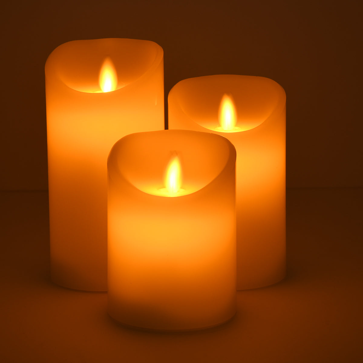 GLOBOSTAR® EVERFLAME 79555 Διακοσμητικό Κερί Παραφίνης με IR Ασύρματο Χειριστήριο LED 0.5W 30lm 120° DC 3.2V με 2xAA Μπαταρίες IP20 Θερμό Λευκό 2700K Dimmable - Μ7.5 x Π7.5 x Υ15cm - Πακέτο 3 Τεμαχίων - 1 Χρόνο Εγγύηση - ledmania.gr