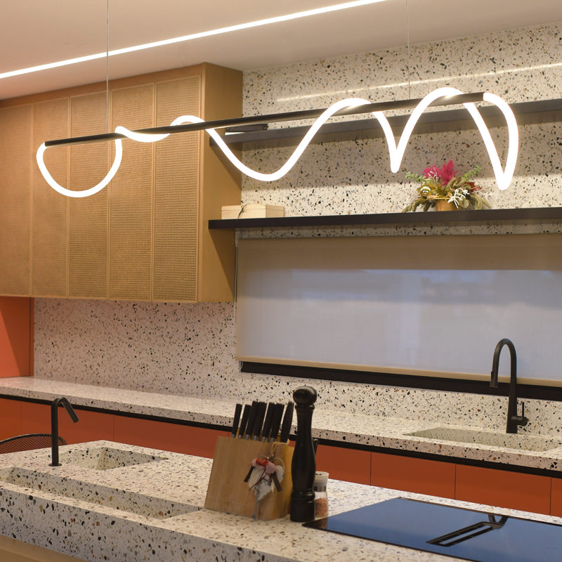 ^ΚΡΕΜΑΣΤΟ Φ/Σ LED 60W 3000K 3300LM KYMA ΜΑΥΡΟ ΜΕΤ/ΚΟ IP20 190Χ6XΗ215CM - ledmania.gr