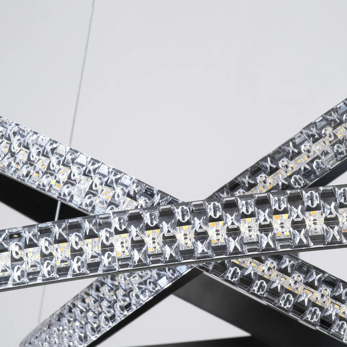 kelvo® DIAMOND KLV-101-0237-V2 Κρεμαστό Φωτιστικό Οροφής LED 100W 10000lm 180° AC 220-240V IP20 Ρυθμιζόμενο Λευκό CCT με Χειριστήριο από 2700K έως 6000K Dimmable - Lumileds SMD Chip - Μαύρο Ματ - Μ60 x Π60 x Υ60cm - 3 Χρόνια Εγγύηση