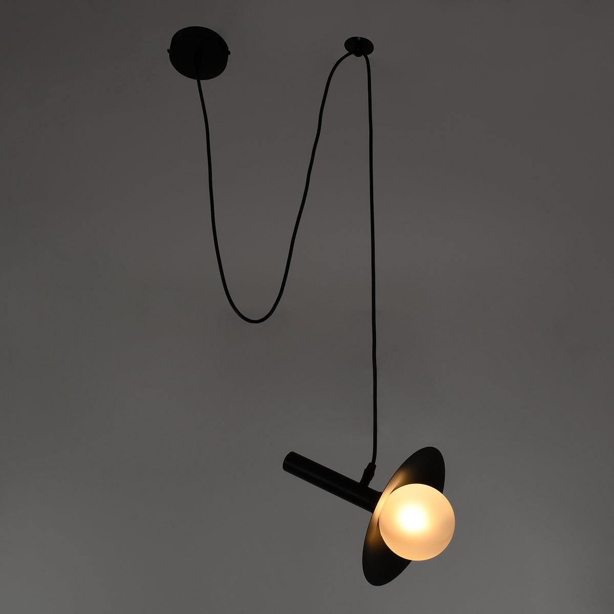 GloboStar® CELEST 00789 Μοντέρνο Μεταλλικό Κρεμαστό Φωτιστικό Οροφής Ανάρτηση με Ντουί G9 Μονόφωτο Μαύρο με Λευκό Γυαλί Φ20 x Y26.5cm - ledmania.gr