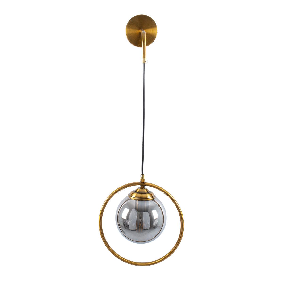 GloboStar® VIENNA 00923 Μοντέρνο Φωτιστικό Τοίχου Απλίκα Μονόφωτο Χρυσό Μεταλλικό Γυάλινο Μπάλα με Ρυθμιζόμενη Ανάρτηση Μ25 x Π23 x Υ27cm - ledmania.gr