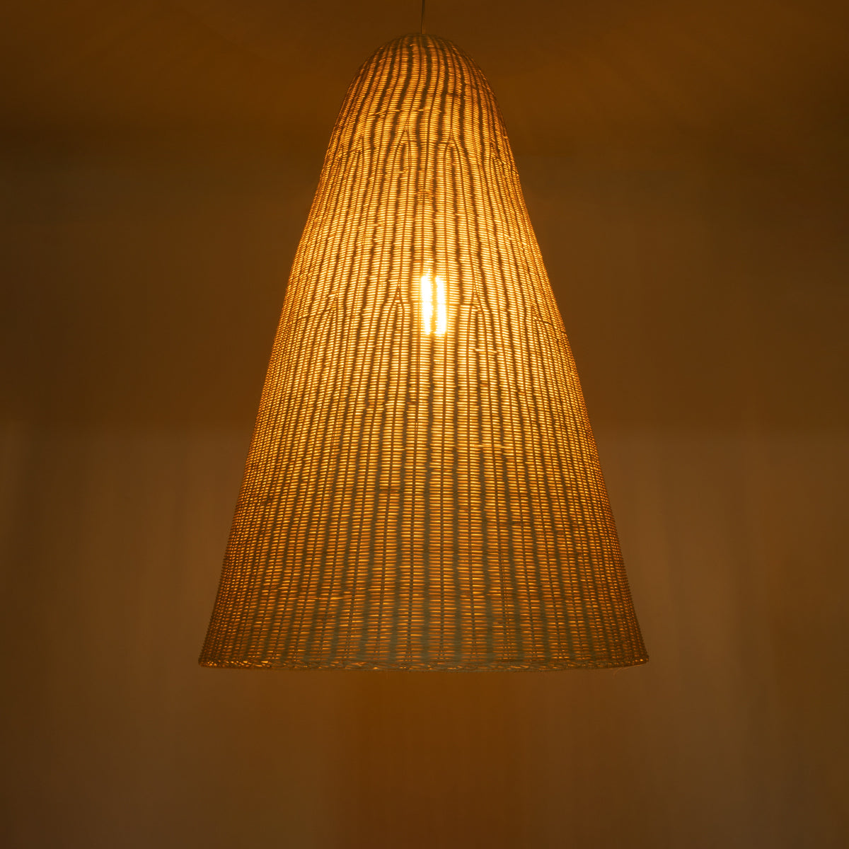 GloboStar® MAHANA 01827 Boho Κρεμαστό Φωτιστικό Οροφής Μονόφωτο 1 x E27 AC220-240V IP20 - Φ80 x Υ130cm - Μπεζ Ξύλινο Ρατάν Πλέγμα - 5 Χρόνια Εγγύηση - ledmania.gr