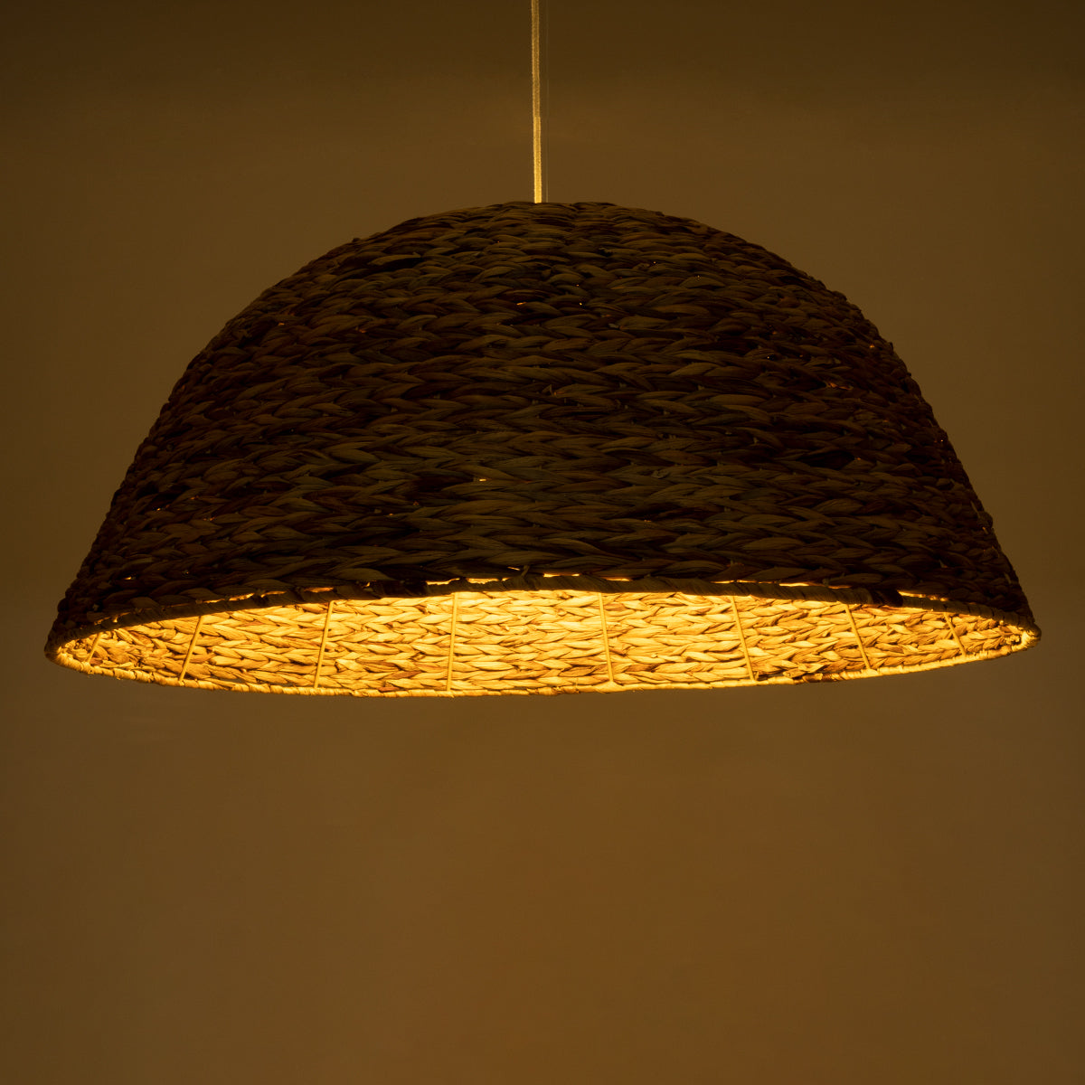 GloboStar® MANGATA 01848 Boho Κρεμαστό Φωτιστικό Οροφής Μονόφωτο 1 x E27 AC220-240V IP20 - Φ90 x Υ40cm - Καφέ Ξύλινο Μπαμπού Πλέγμα Καμπάνα - 5 Χρόνια Εγγύηση - ledmania.gr