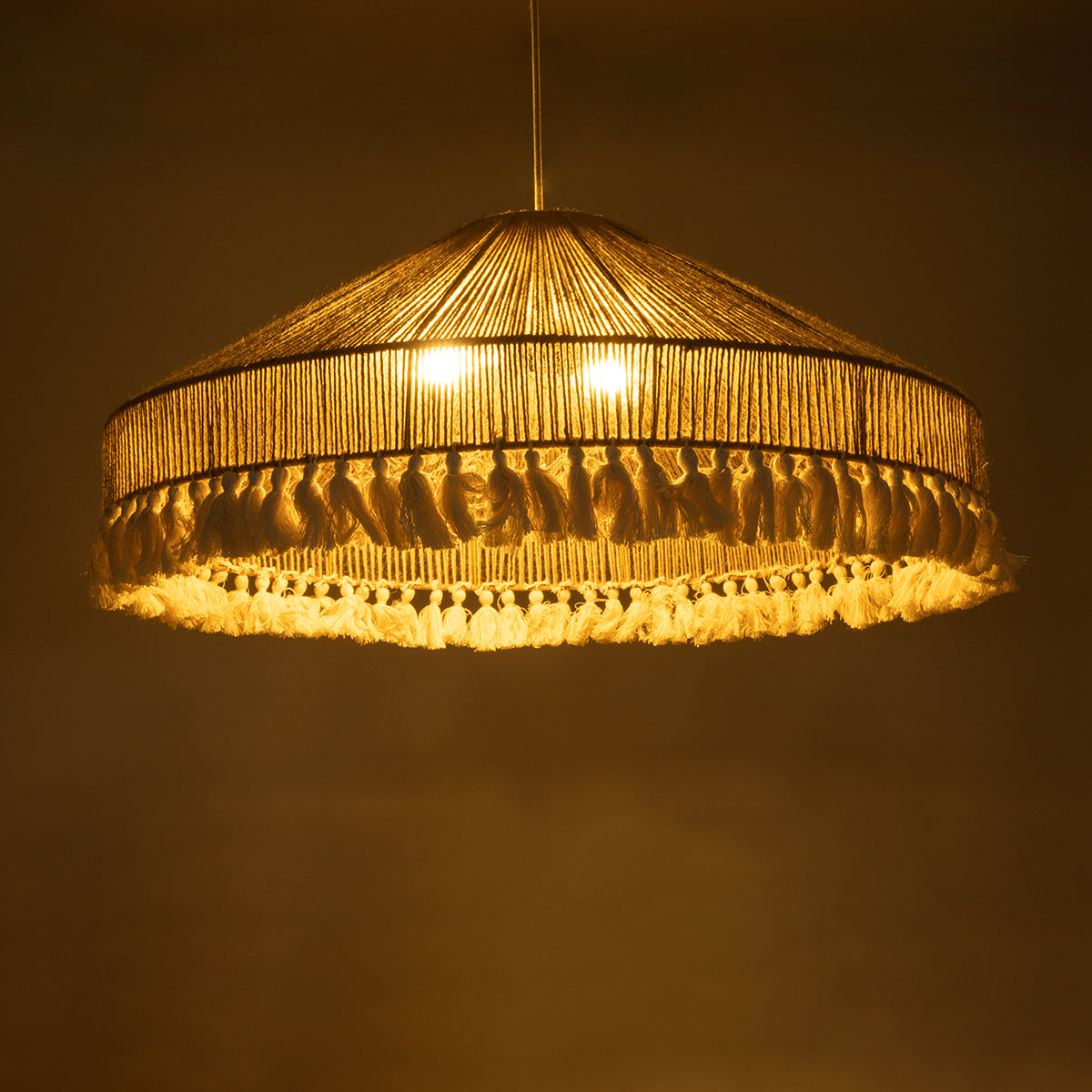 GloboStar® MAZU 02099 Boho Κρεμαστό Φωτιστικό Οροφής Τριφωτο 3 x E27 AC220-240V IP20 - Φ80 x Υ35cm - Μπεζ με Λευκό Λεπτό Νήμα Πλέγμα Βαμβακερό Καπέλο - 5 Χρόνια Εγγύηση - ledmania.gr