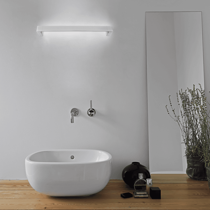 ΕΠΙΤΟΙΧΟ Φ/Σ LED 12W 3000K ΑΛΟΥΜΙΝΙΟ ΛΕΥΚΟ 60Χ6,4Χ10,5CM - ledmania.gr