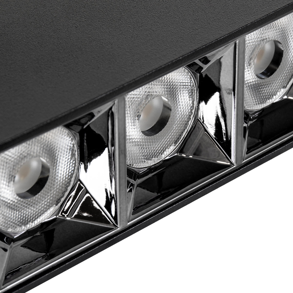 GloboStar® LUMINAR SUPERIOR 60324 Επιφανειακό LED Spot Downlight TrimLess 12W 1680lm 36° AC 220-240V IP20 Μ11.8 x Π4.2 x Υ6.6cm - Μαύρο με Κάτοπτρο Χρωμίου - Φυσικό Λευκό 4500K - Bridgelux High Lumen Chip Gen2 - TÜV Certified Driver - 5 Years Warranty - ledmania.gr