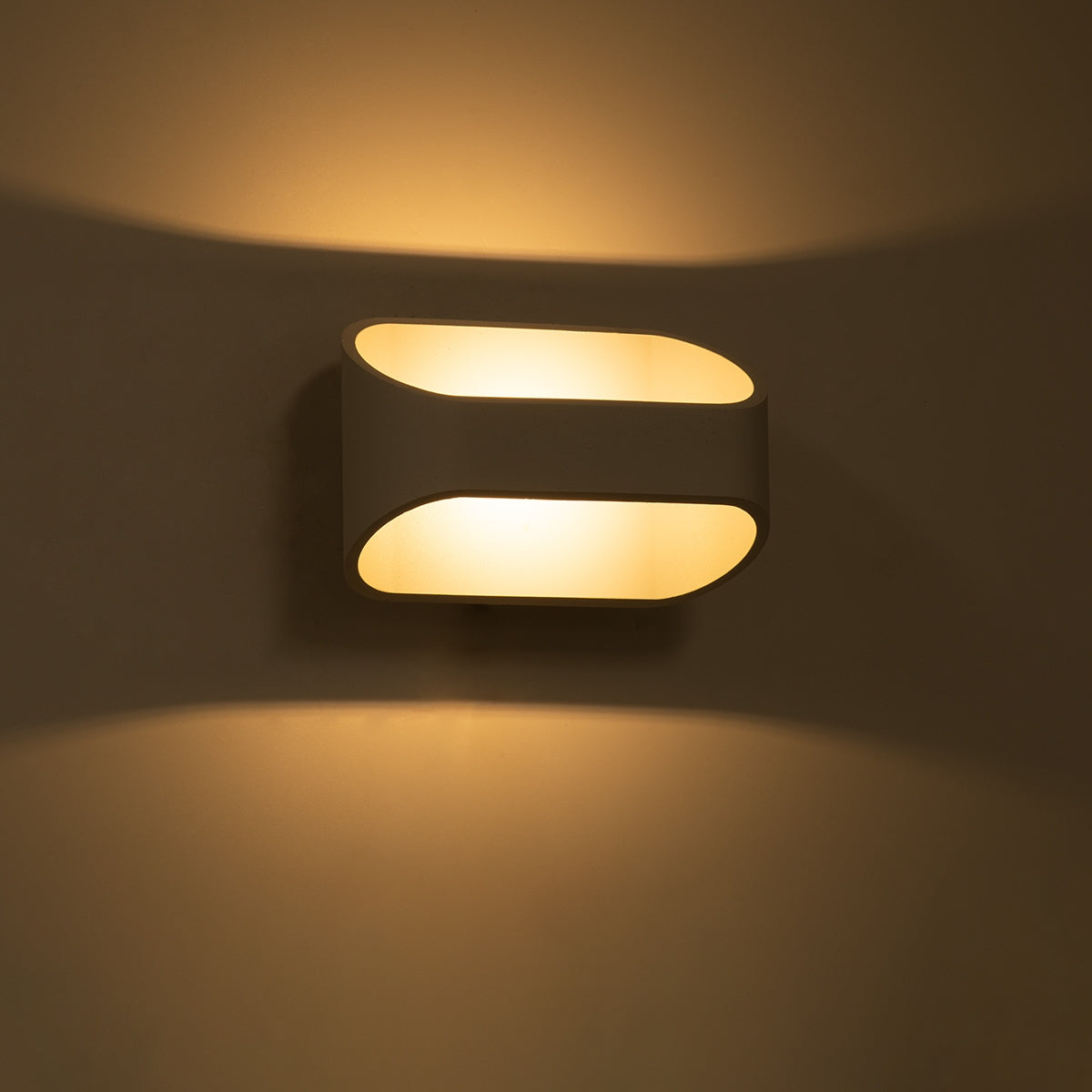 GloboStar® EDEN 60666 Φωτιστικό Τοίχου - Απλίκα Αρχιτεκτονικού Φωτισμού Εσωτερικού Χώρου Up & Down LED 10W 950lm 60° AC 220-240V IP20 Μ16 x Π10.5 x Υ9cm - Θερμό Λευκό 2700K - Λευκό - Bridgelux Chip - ledmania.gr