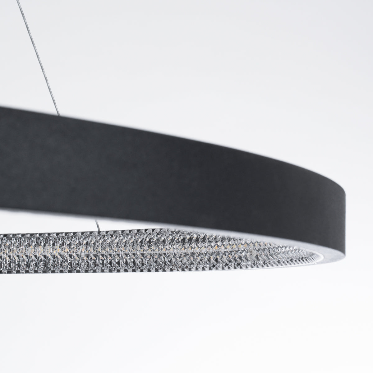 GloboStar® DIAMOND 61519 Κρεμαστό Φωτιστικό Δαχτυλίδι-Κύκλος LED CCT 75W 8400lm 360° AC 220-240V - Εναλλαγή Φωτισμού μέσω Τηλεχειριστηρίου All In One Ψυχρό 6000k+Φυσικό 4500k+Θερμό 2700k Dimmable Φ100cm - Μαύρο - 3 Years Warranty - ledmania.gr