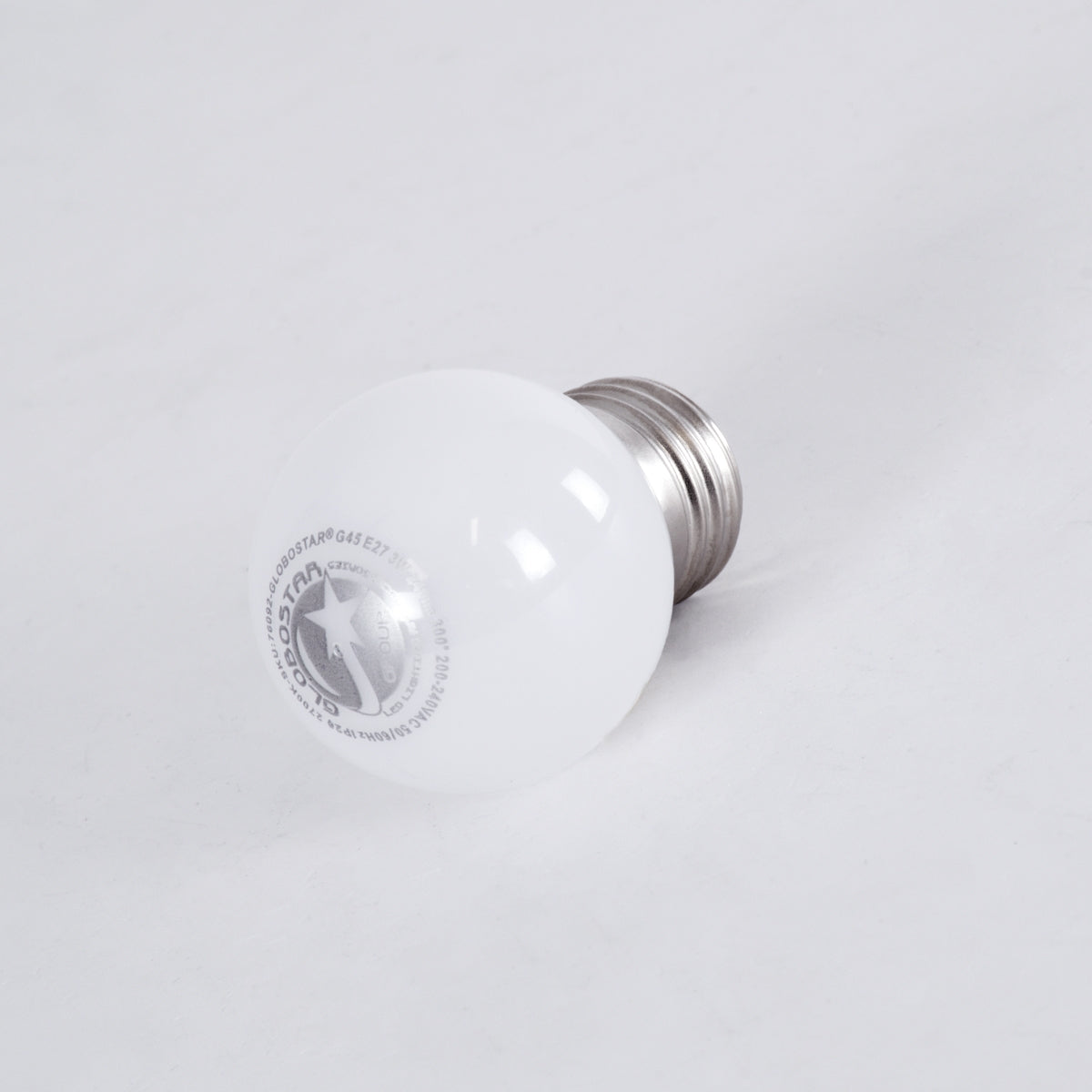 GloboStar® 76091 Λάμπα LED E27 G45 Γλομπάκι 3W 255lm 260° AC 220-240V IP20 Φ4.5 x Υ6.9cm Φυσικό Λευκό 4500K - ledmania.gr