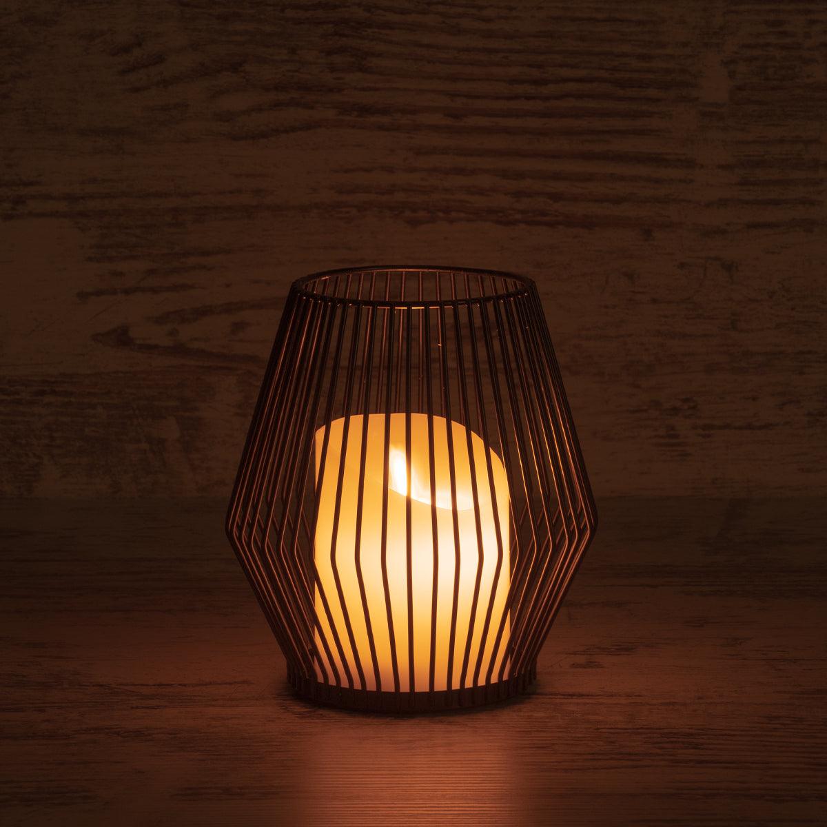 GloboStar® CANDLE 76493 Διακοσμητικό Realistic Κερί με LED Εφέ Κινούμενης Φλόγας - Μπαταρίας 2 x AA (Δεν Συμπεριλαμβάνονται) & Ασύρματο Χειριστήριο IR Θερμό Λευκό 2700K Dimmable Μαύρο Φ14 x Υ16cm - ledmania.gr