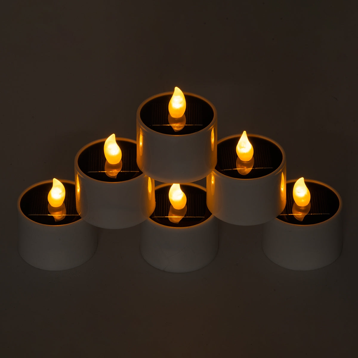 GloboStar® CANDLE 79546 ΣΕΤ 6 x Αυτόνομα Ηλιακά Διακοσμητικά Realistic Κεράκια με LED Εφέ Κινούμενης Φλόγας - 400mAh Μπαταρία - Φωτοβολταϊκό Πάνελ - Θερμό Λευκό 2700K Μπεζ D5.3 x H6cm - ledmania.gr