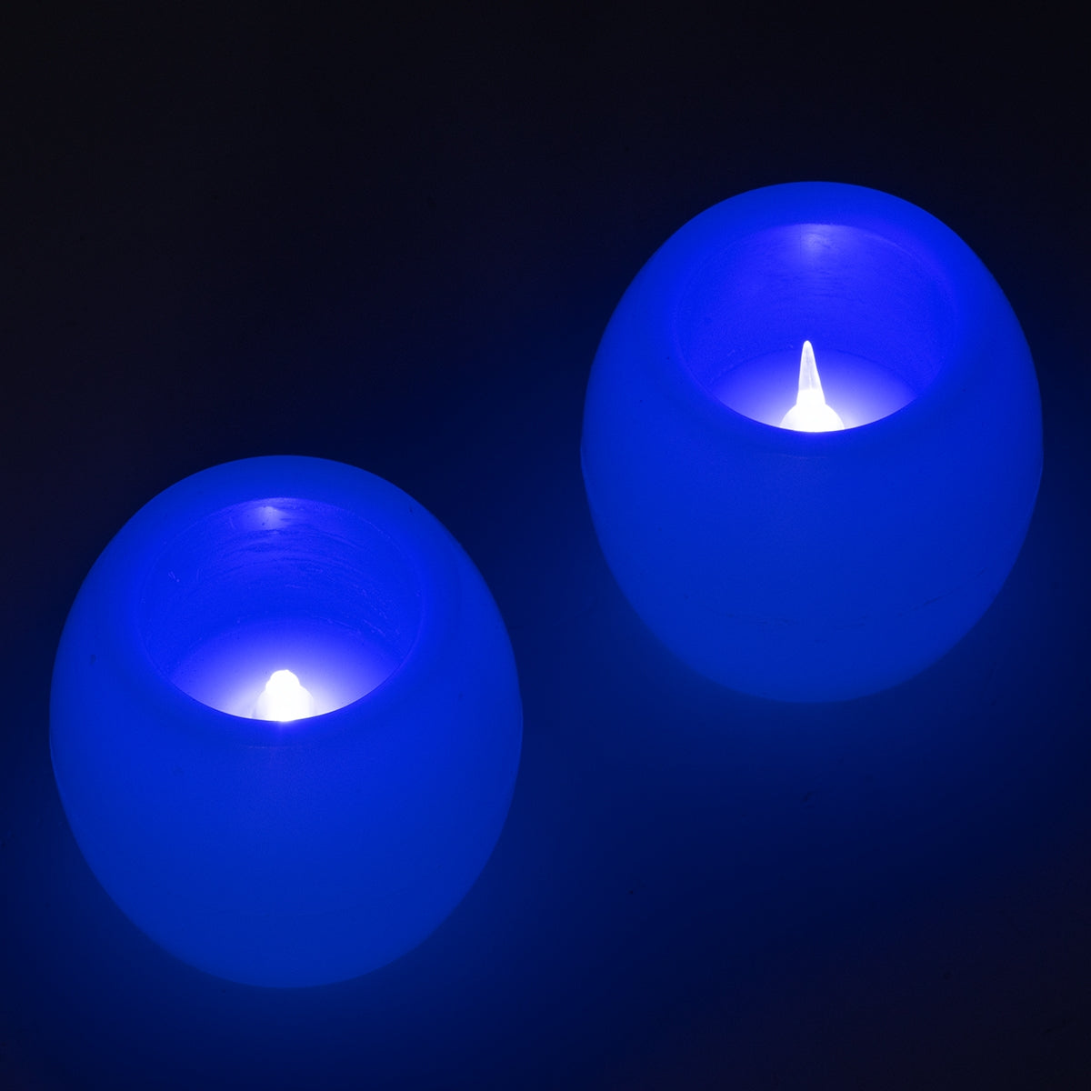 GloboStar® CANDLE 79548 ΣΕΤ 2 x Διακοσμητικά Realistic Κεράκια με LED Εφέ Κινούμενης Φλόγας - Μπαταρίας 12 x CR2032 Μπλε Μπεζ D6 x H5cm - ledmania.gr