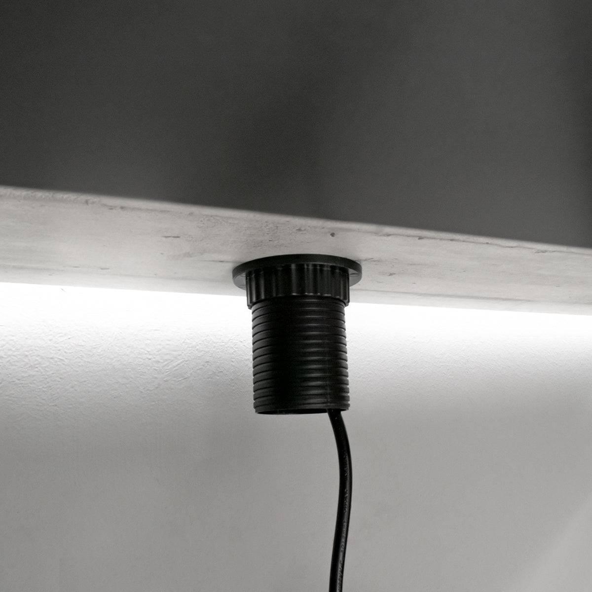 GloboStar® 79632 Χωνευτό Πτυσσόμενο Πολύμπριζο με 5 Πρίζες Ασφαλείας EU Σούκο AC 230V Max 5000W & 2 Εξόδους USB DC 5V Max 3A 18W & Ενσωματωμένο Διακόπτη Οn/Off - ledmania.gr