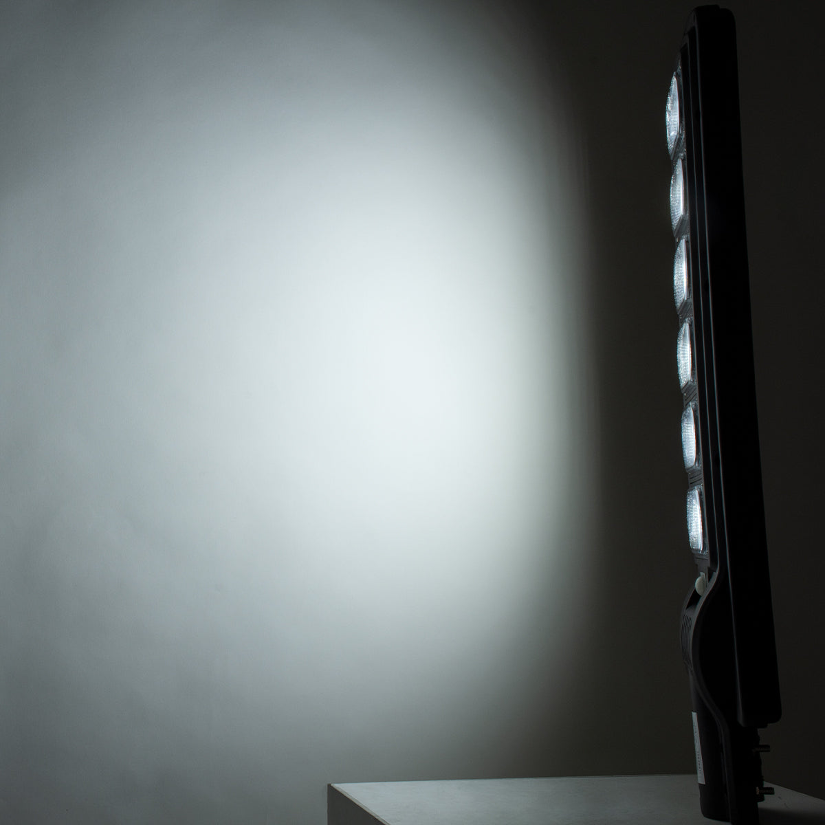 GloboStar® STREETA 85346 Professional LED Solar Street Light Αυτόνομο Ηλιακό Φωτιστικό Δρόμου 180W 1800lm 288 x LED SMD 5730 με Ενσωματωμένο Φωτοβολταϊκό Panel 6V 20W & Επαναφορτιζόμενη Μπαταρία Li-ion 3.2V 30000mAh με Αισθητήρα Ημέρας-Νύχτας & PIR Αισ... - ledmania.gr