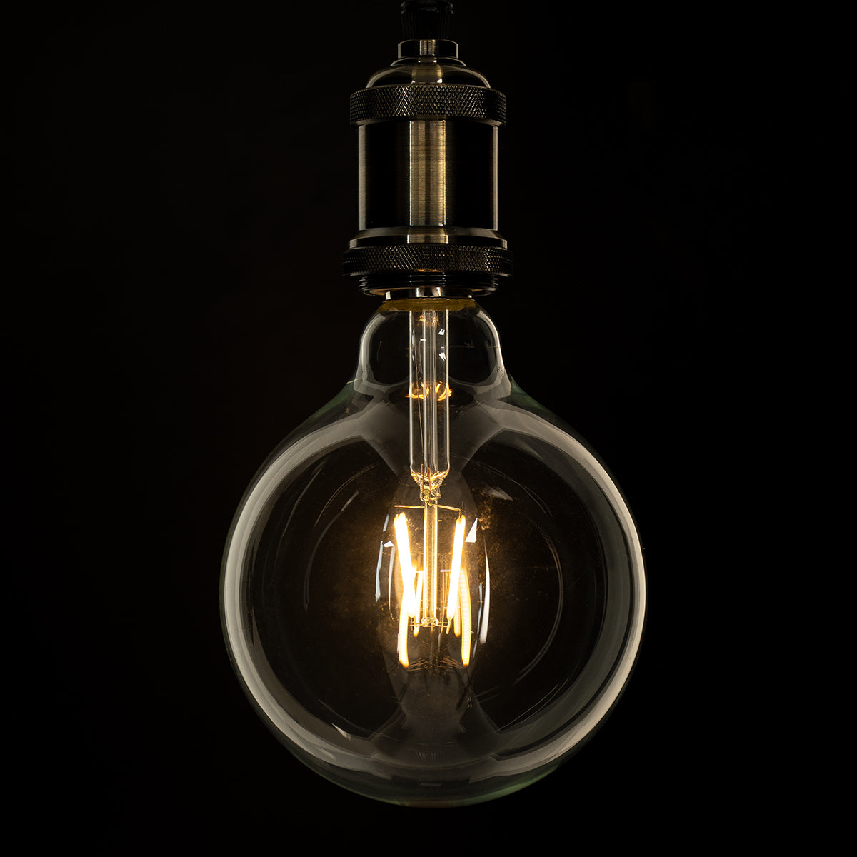 GloboStar® 99012 Λάμπα LED Long Filament E27 G125 Γλόμπος 4W 400lm 360° AC 220-240V IP20 Φ12.5 x Υ18cm Θερμό Λευκό 2700K με Διάφανο Γυαλί - Dimmable - 3 Years Warranty - ledmania.gr