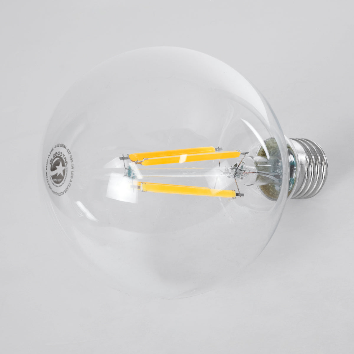 GloboStar® 99084 Λάμπα LED Long Filament E27 G95 Γλόμπος 4W 840lm 360° AC 220-240V IP20 Φ9.5 x Υ13.8cm Θερμό Λευκό 2700K με Διάφανο Γυαλί - Pro Series 210lm/W - A Ενεργειακή Κλάση - 3 Χρόνια Εγγύηση - ledmania.gr