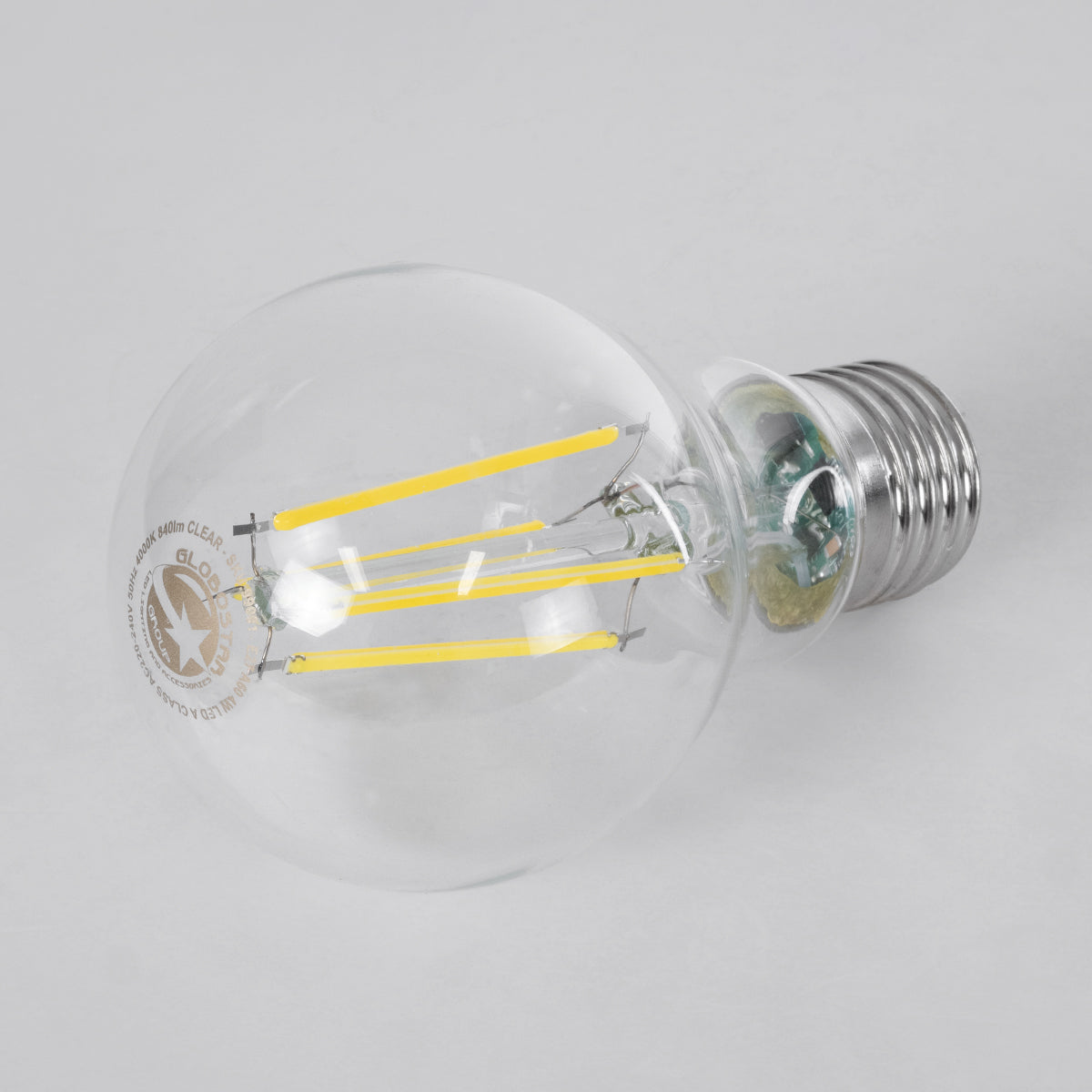 GloboStar® 99091 Λάμπα LED Long Filament E27 A60 Γλόμπος 4W 840lm 360° AC 220-240V IP20 Φ6 x Υ11cm Φυσικό Λευκό 4000K με Διάφανο Γυαλί - Pro Series 210lm/W - A Ενεργειακή Κλάση - 3 Χρόνια Εγγύηση - ledmania.gr