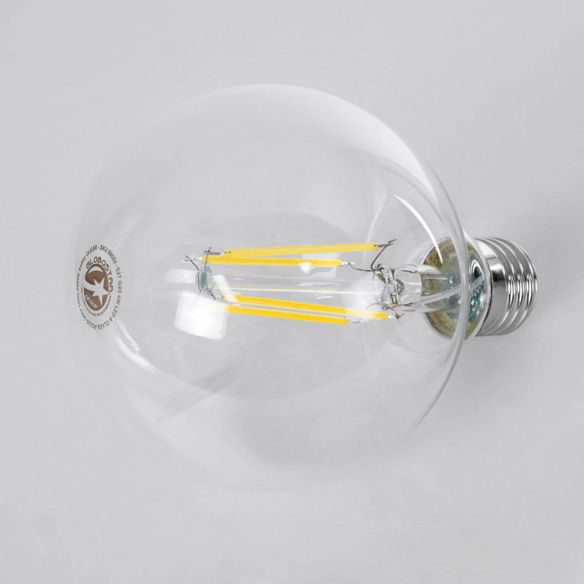 GloboStar® 99092 Λάμπα LED Long Filament E27 G95 Γλόμπος 4W 840lm 360° AC 220-240V IP20 Φ9.5 x Υ13.8cm Φυσικό Λευκό 4000K με Διάφανο Γυαλί - Pro Series 210lm/W - A Ενεργειακή Κλάση - 3 Χρόνια Εγγύηση - ledmania.gr
