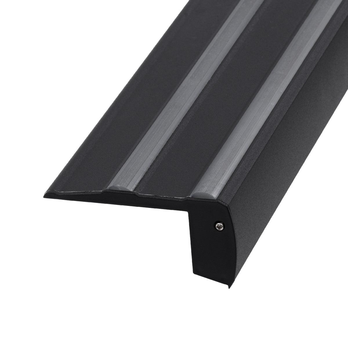 GloboStar® 70843-3M Προφίλ Αλουμινίου για Σκαλοπάτια Μαύρο με Μαύρο Οπάλ Κάλυμμα Up / Down για 2 Σειρές Ταινίας LED Πατητό - Press On με Αντιολισθητικό Ελαστικό Σιλικόνης 3 Μέτρα - ledmania.gr