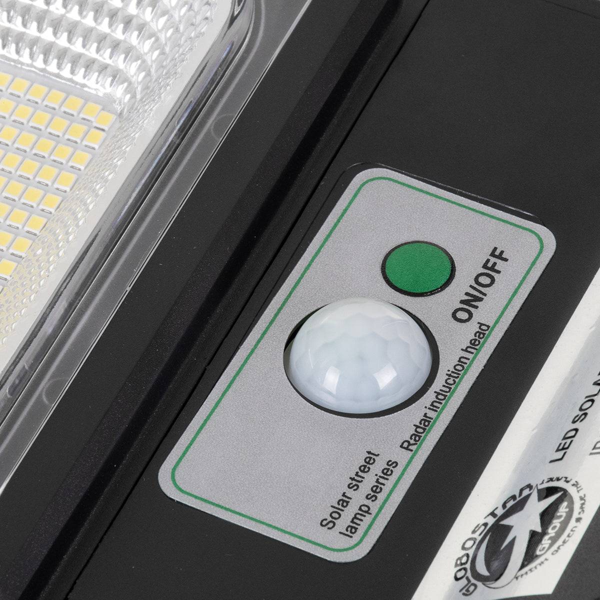 GloboStar® 71551 Αυτόνομο Ηλιακό Φωτιστικό Δρόμου Street Light LED SMD 100W 8000lm με Ενσωματωμένη Μπαταρία Li-ion 5500mAh - Φωτοβολταϊκό Πάνελ με Αισθητήρα Ημέρας-Νύχτας PIR Αισθητήρα Κίνησης και Ασύρματο Χειριστήριο Αδιάβροχο IP65 Ψυχρό Λευκό 6000K - ledmania.gr