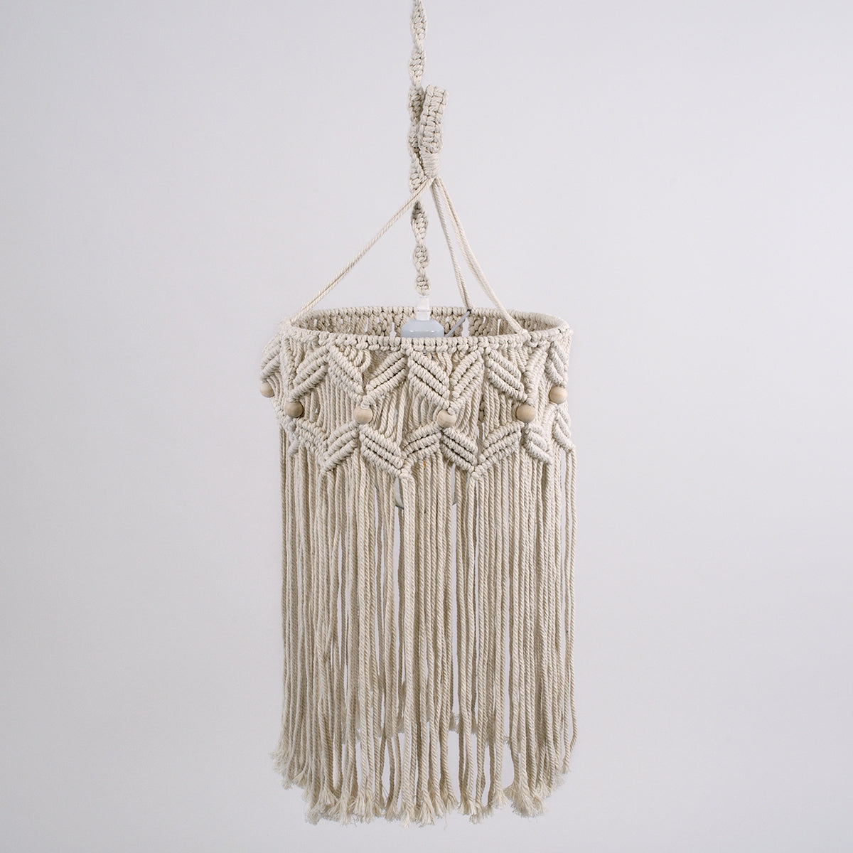 GloboStar® 36206 CONGO Καπέλο Φωτιστικού Boho - Μακραμέ Πλεκτό Χειροποίητο Μπεζ Υφασμάτινο με Σχοινί Φ30 x Υ80cm - ledmania.gr